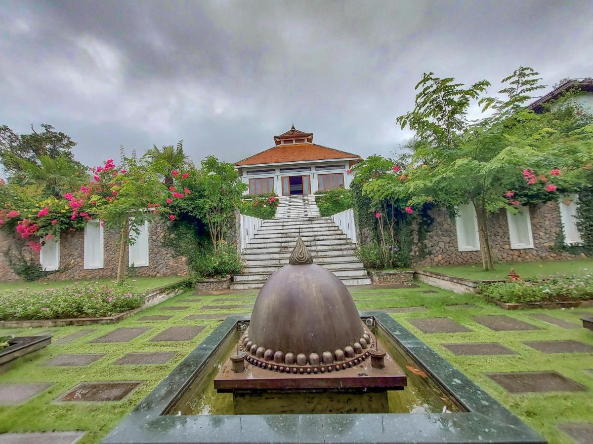 Hotel Le Grand Muang Pakbèng Exterior foto