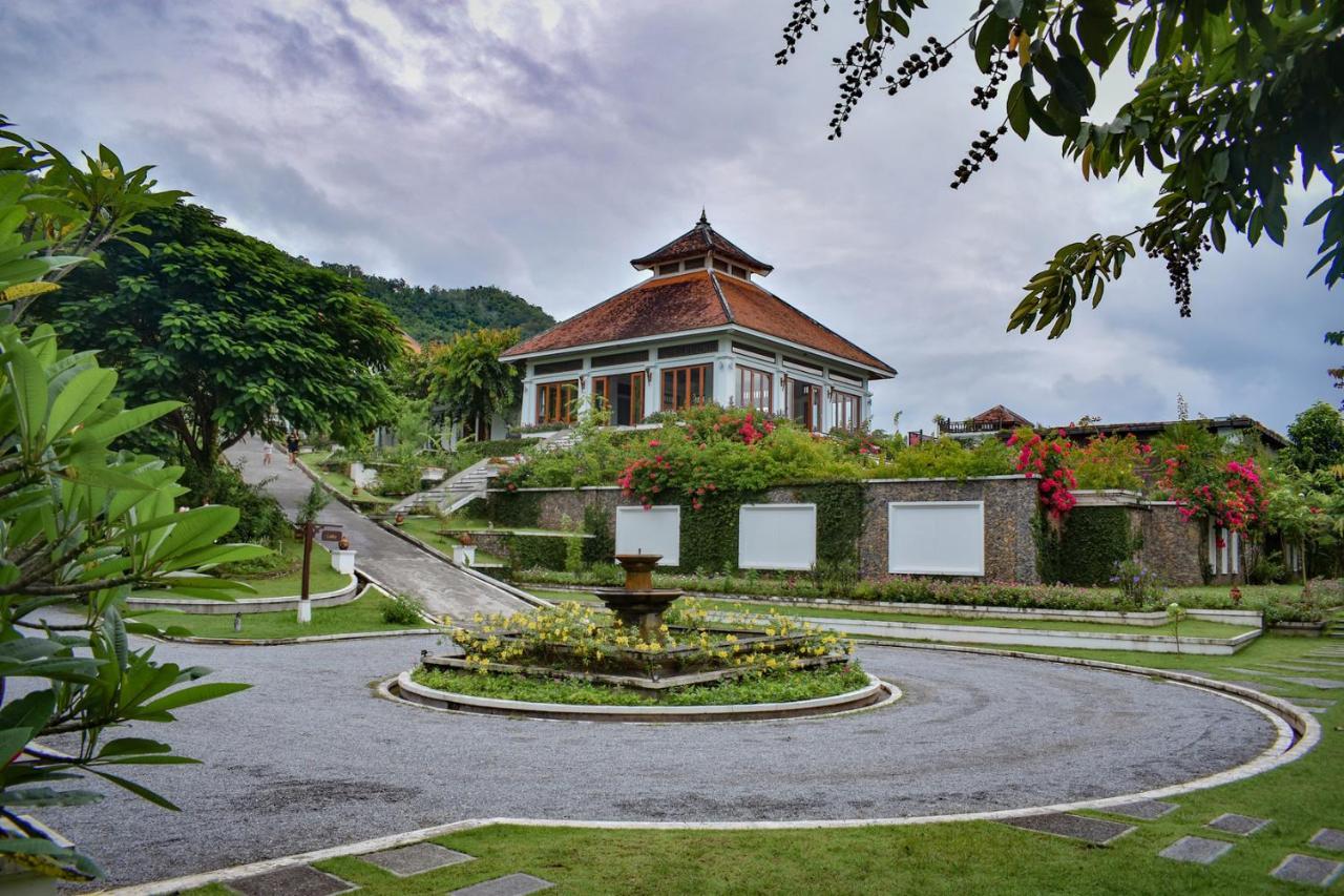 Hotel Le Grand Muang Pakbèng Exterior foto
