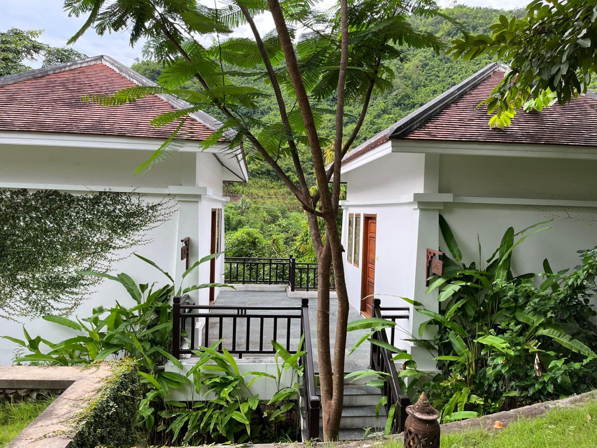 Hotel Le Grand Muang Pakbèng Exterior foto